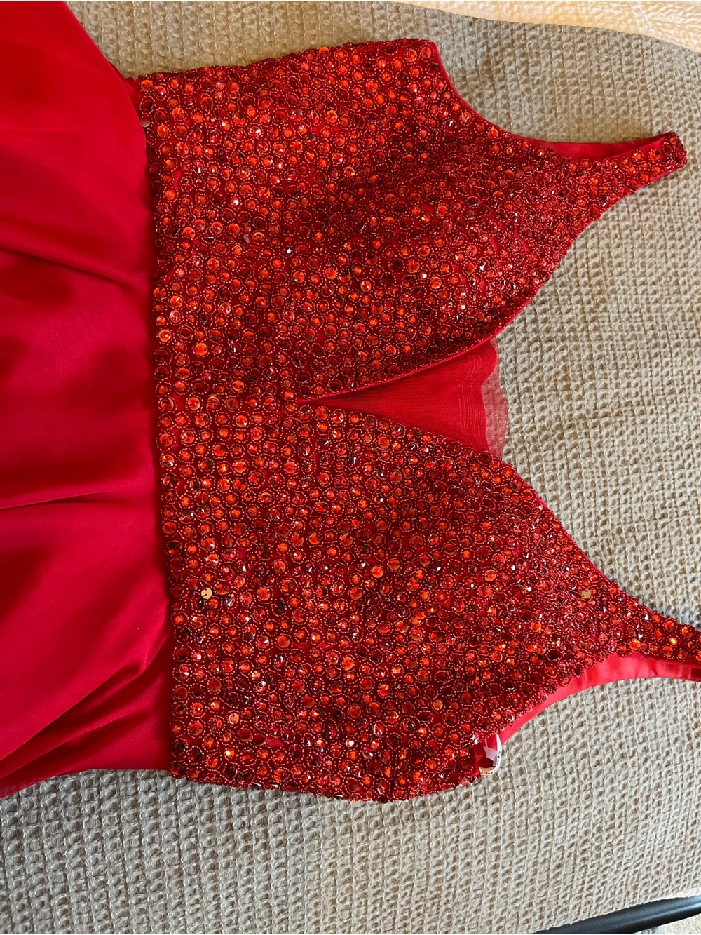 Sherri Hill Red Embellished V-Neck Mini Dress - Prom or Party Ready To Go! - Picture 4 of 7